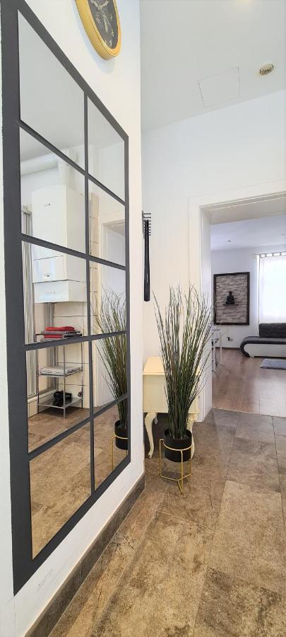Wiener Buddha Style Flat With Inner Garden- Marzstrasse City Apartments Экстерьер фото