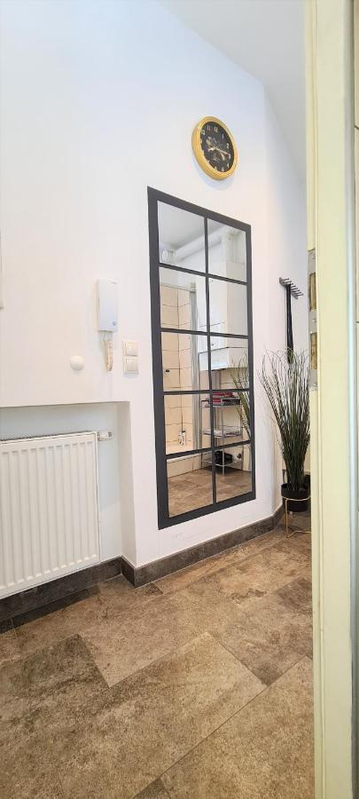 Wiener Buddha Style Flat With Inner Garden- Marzstrasse City Apartments Экстерьер фото