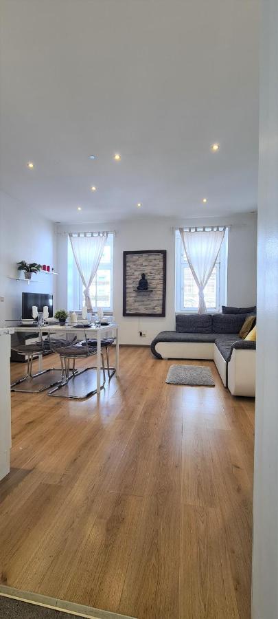 Wiener Buddha Style Flat With Inner Garden- Marzstrasse City Apartments Экстерьер фото