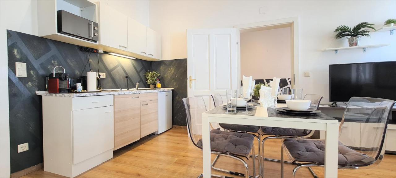Wiener Buddha Style Flat With Inner Garden- Marzstrasse City Apartments Экстерьер фото